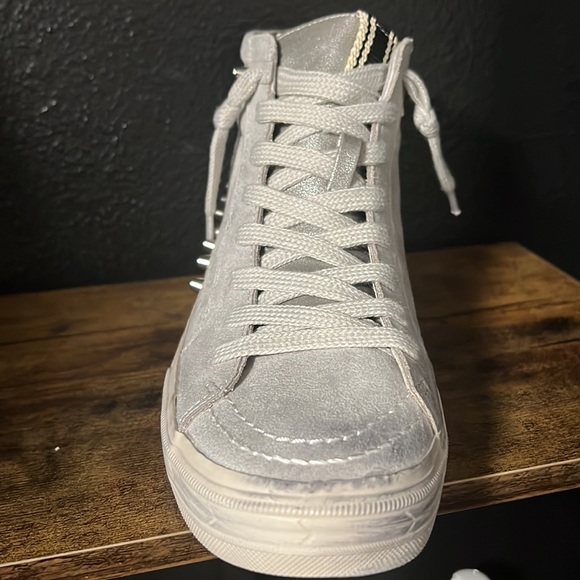 ShuShop RiRi - Picture 4 of 4